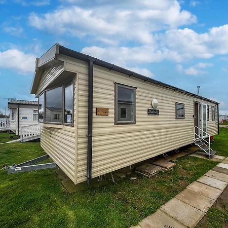 Lovely 6 Berth Caravan For Hire At Barmston Beach Holiday Park Ref 62062Hc Lund Exterior photo
